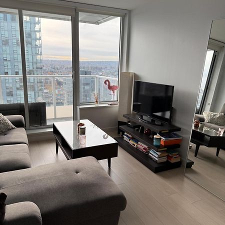 Beautiful 1 Bedroom Condo In Yaletown Vancouver Exterior foto