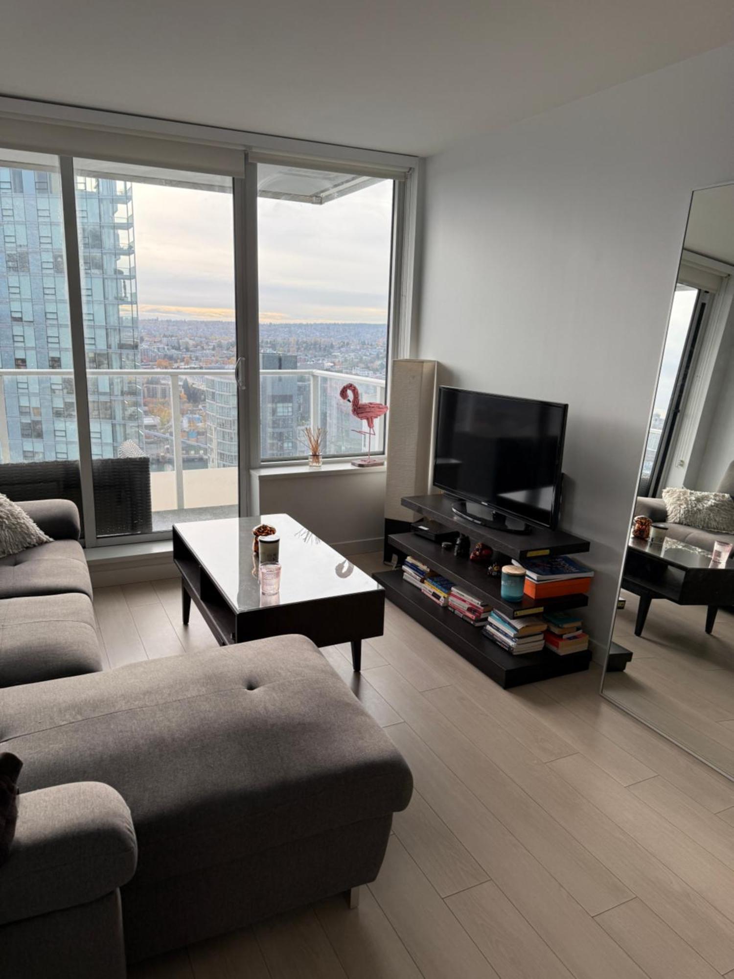 Beautiful 1 Bedroom Condo In Yaletown Vancouver Exterior foto